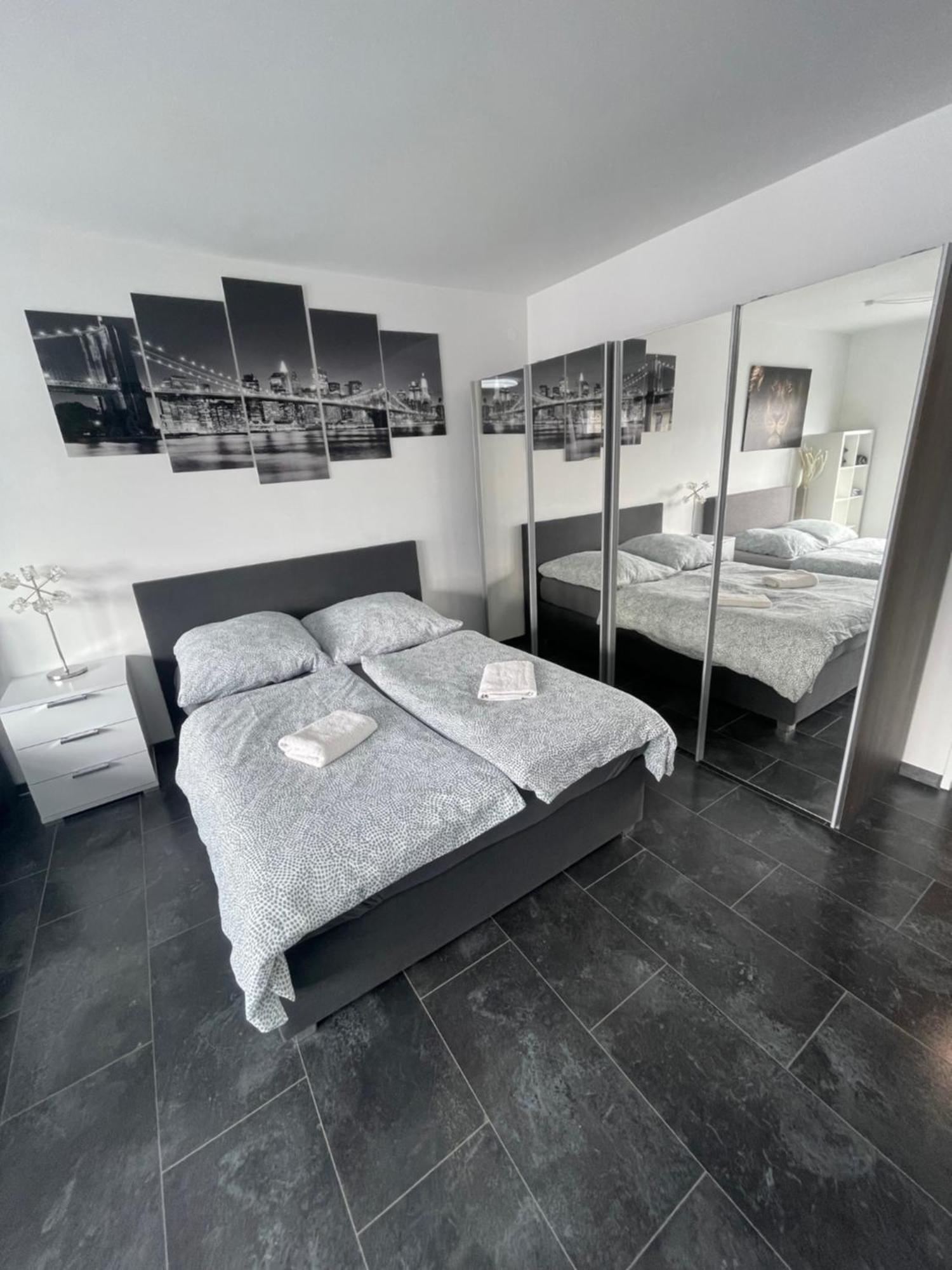 Exklusive Moderne Wohnung Giessen Stadtnaehe Mit Balkon Annerod Exterior photo