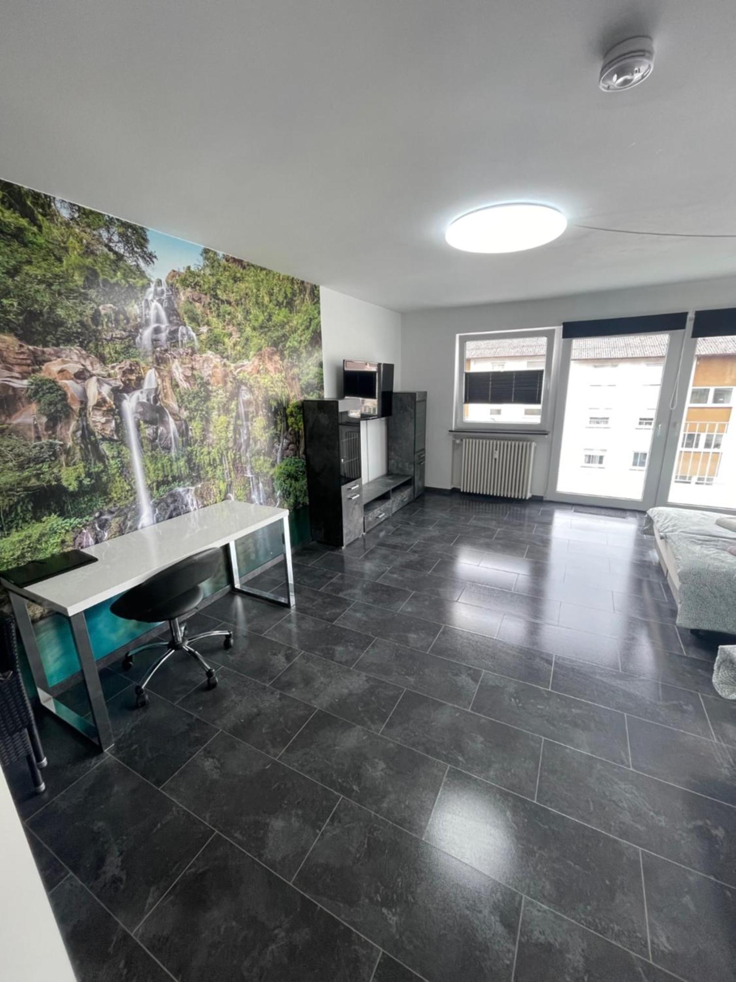 Exklusive Moderne Wohnung Giessen Stadtnaehe Mit Balkon Annerod Exterior photo